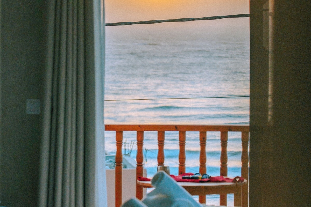 Deluxe Double Room, Balcony, Sea View | Desk, laptop workspace, free WiFi