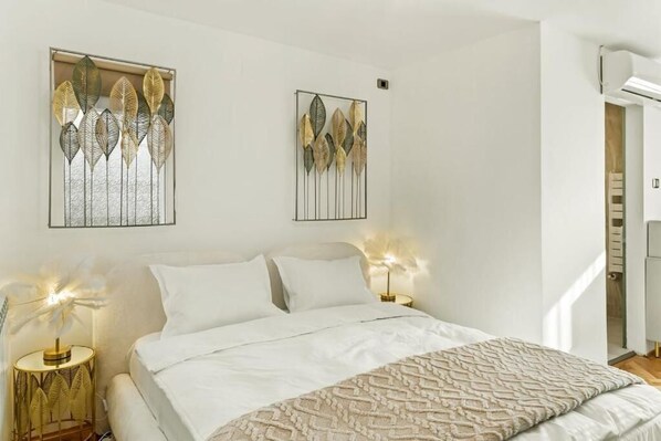 1 bedroom, iron/ironing board, WiFi, bed sheets