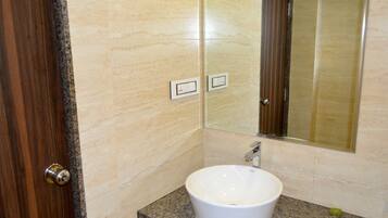 Shower, towels, soap, shampoo