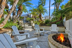 المنطقة المحيطة بالمنشأة