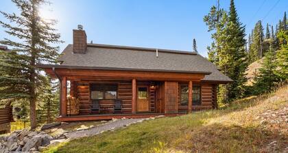 Powder Ridge Cabin Ski In/Out Big Sky