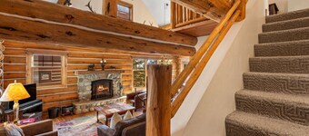 Powder Ridge Cabin Ski In/Out Big Sky