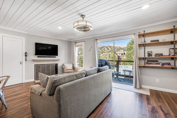 تلفزيون، مدفأة