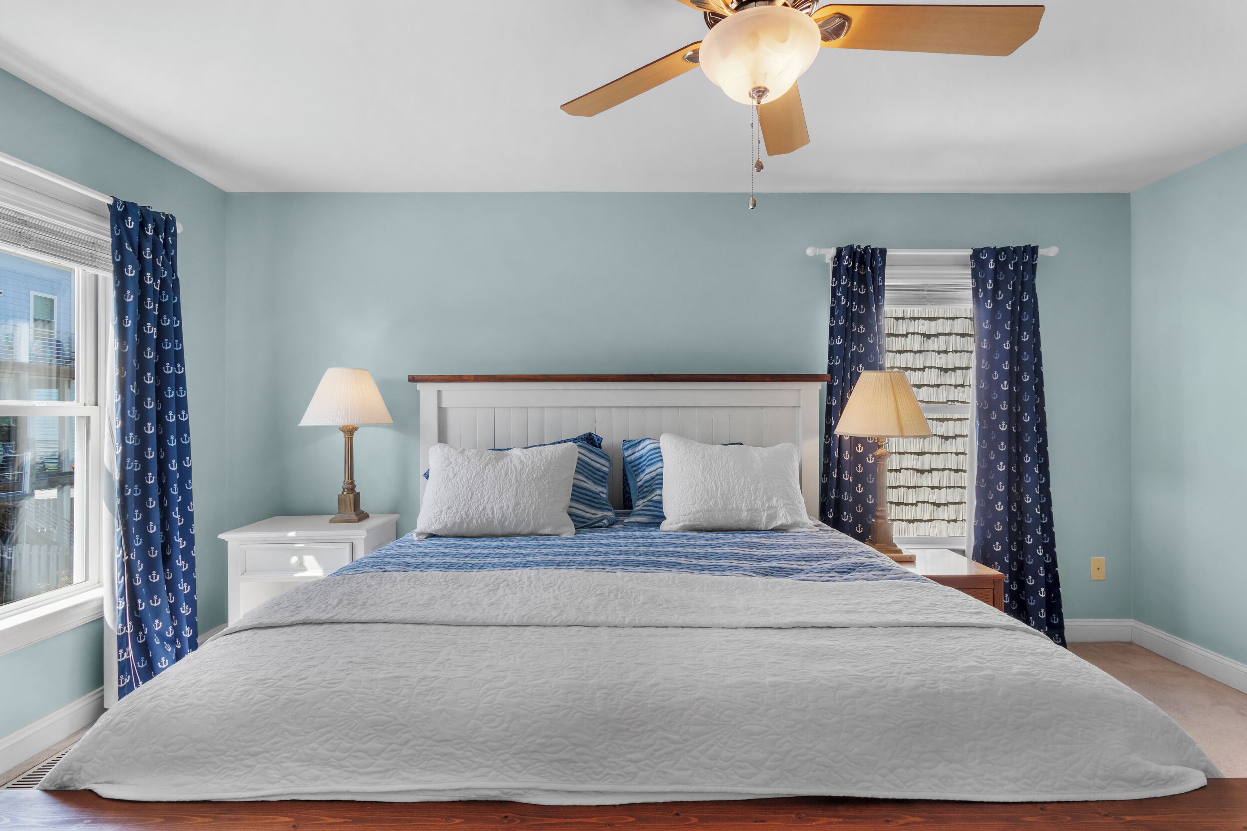 3 bedrooms, desk, iron/ironing board, free WiFi