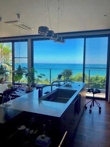 A private house with the best sea view in Nachikatsuura Town.