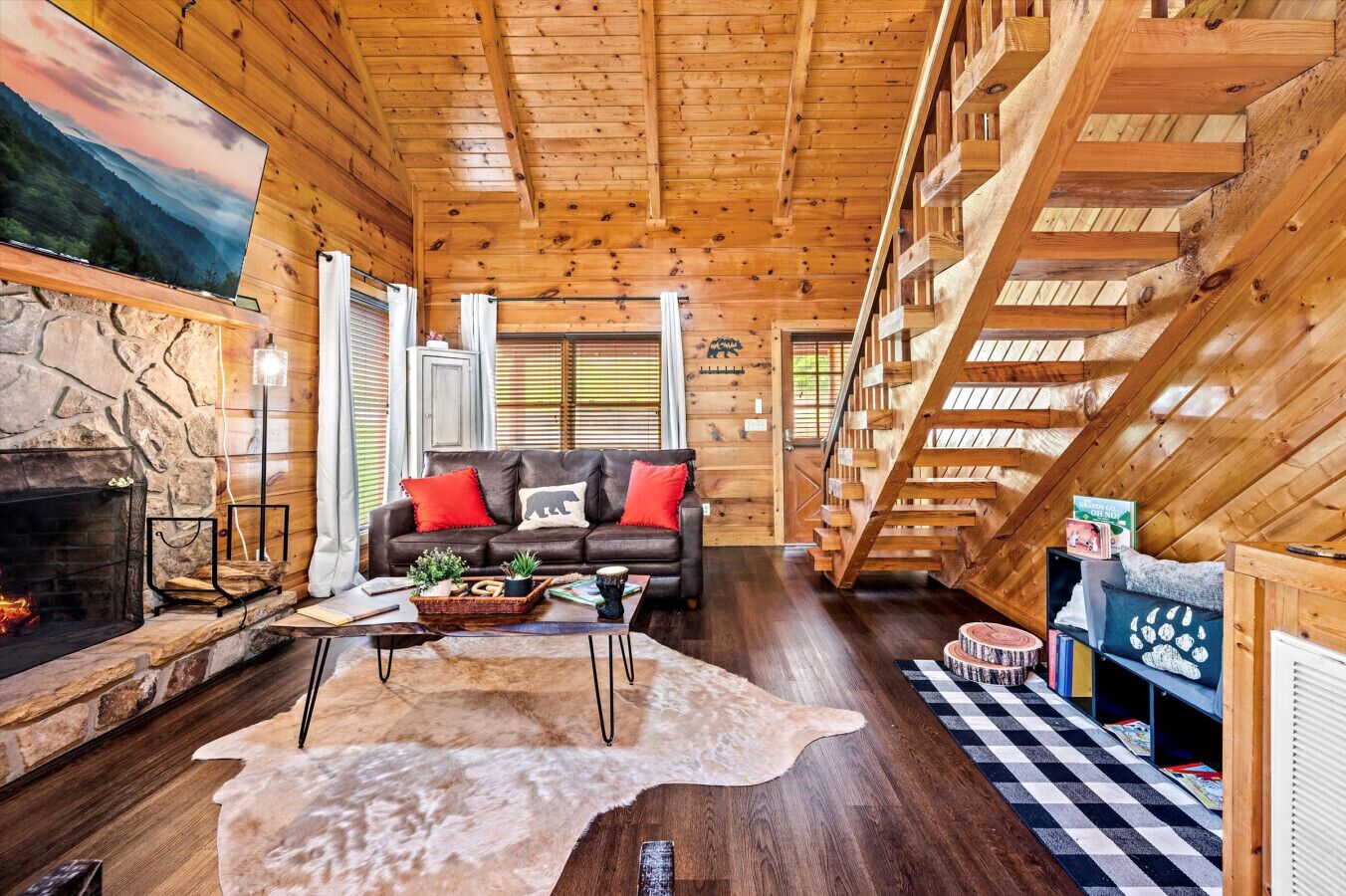 TV, fireplace, foosball, books