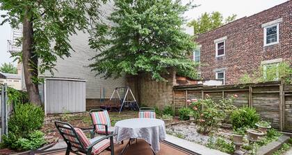 Cool- Private-Entire House-Near NYC-EWR/Free Parking-3beds/2bath