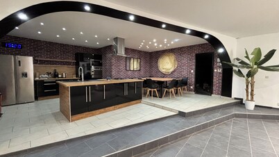 Whole apartment LE VIVIANI - Indoor swimming pool and sauna