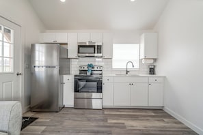 Microondas, horno y parrilla de estufa 