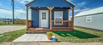 Charming 1-bedroom cottage on west side of OKC.