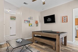 Spielezimmer