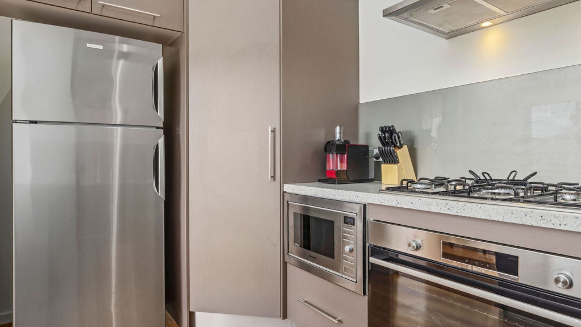 Fridge, microwave, oven, dishwasher