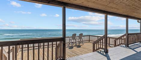 المنطقة المحيطة بالمنشأة