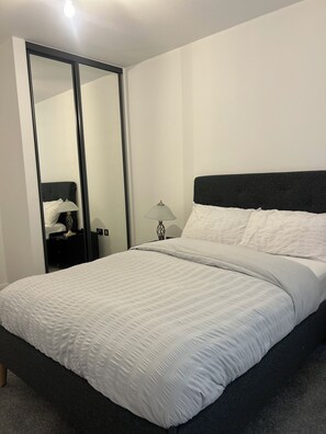 1 chambre, fer et planche à repasser, Wi-Fi