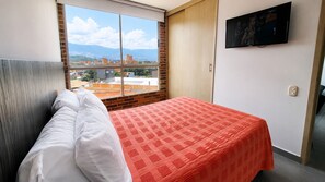 In-room safe, iron/ironing board (on request), free WiFi - Best Laureles location and price (Medellín)