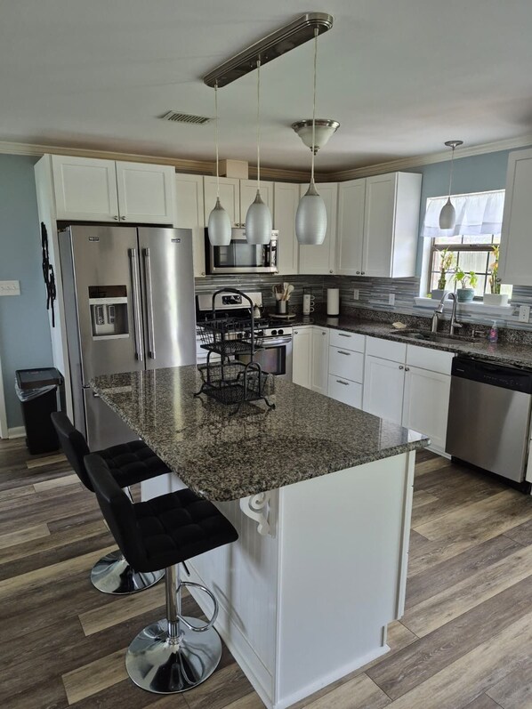 Microwave, oven, stovetop, dishwasher