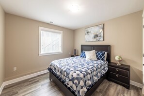 2 Schlafzimmer, Bügeleisen/Bügelbrett, WLAN, Bettwäsche