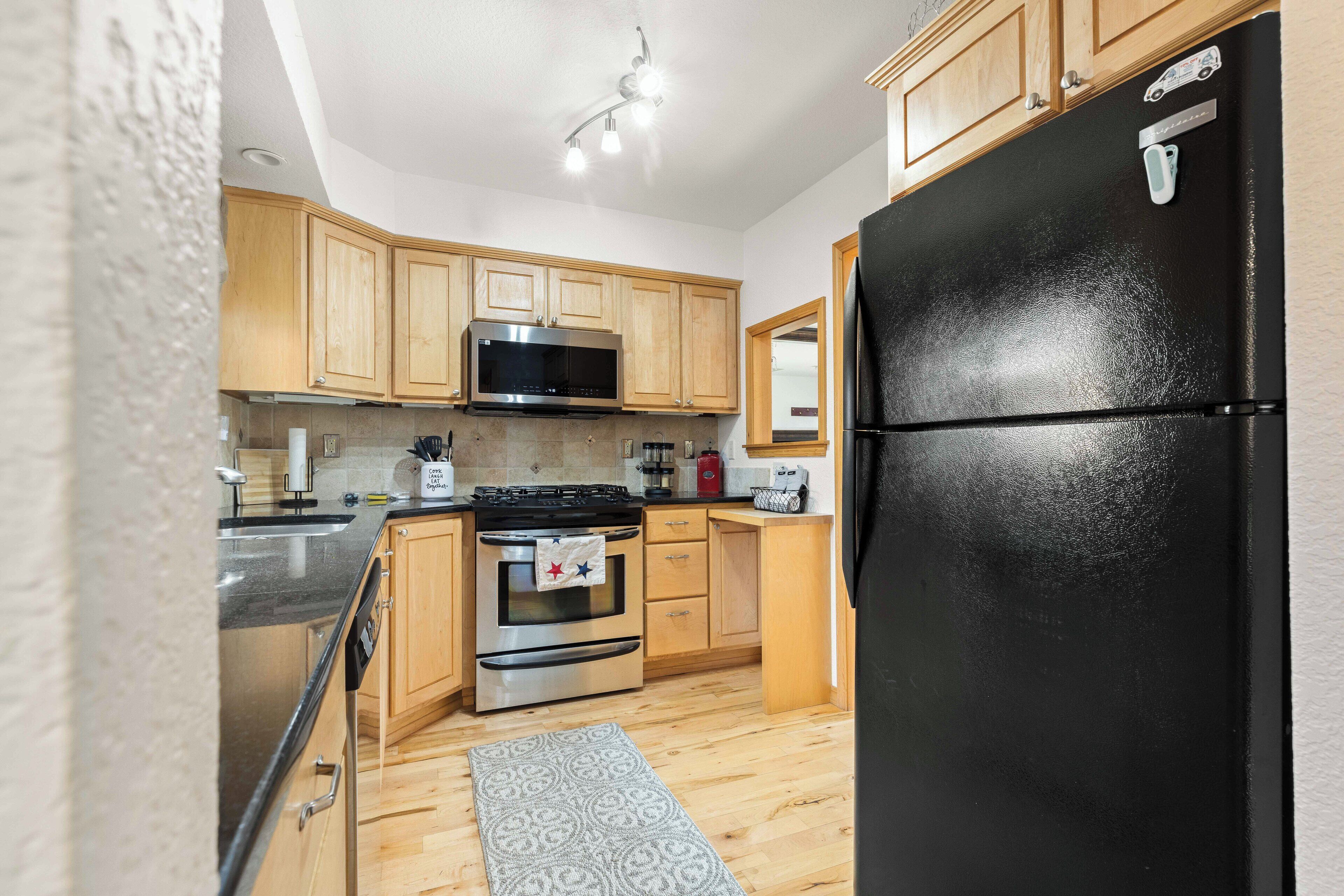 Microwave, oven, stovetop, dishwasher