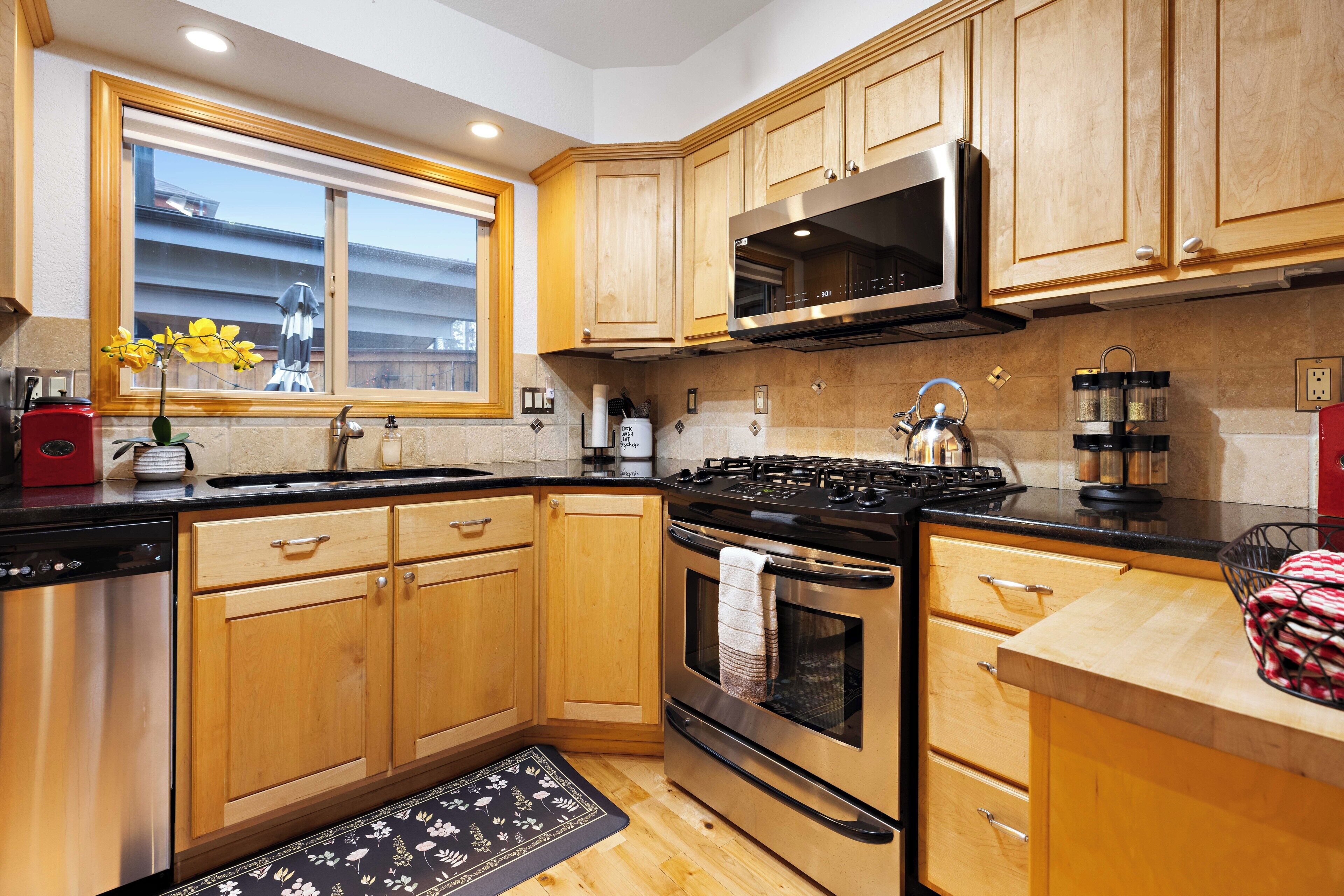 Microwave, oven, stovetop, dishwasher