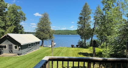 Charming 2-bedroom cabin in Portage Lake