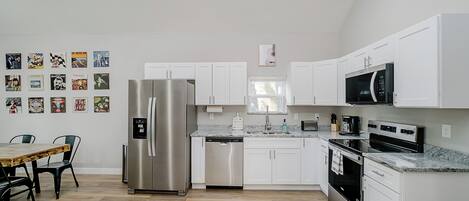 Microwave, oven, stovetop, dishwasher