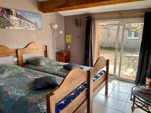 Classic Room, Patio, Garden View | Free WiFi - Mas des Olivettes Estingoy Georges  (Montauriol)