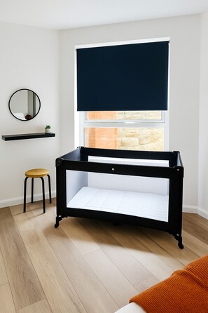2 Schlafzimmer, Bügeleisen/Bügelbrett, WLAN, Bettwäsche