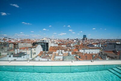 Your Madrid Adventure Starts Here ✨