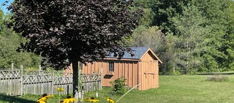 Charming bungalow on 4.5acres, trails, lakes and more near Markdale