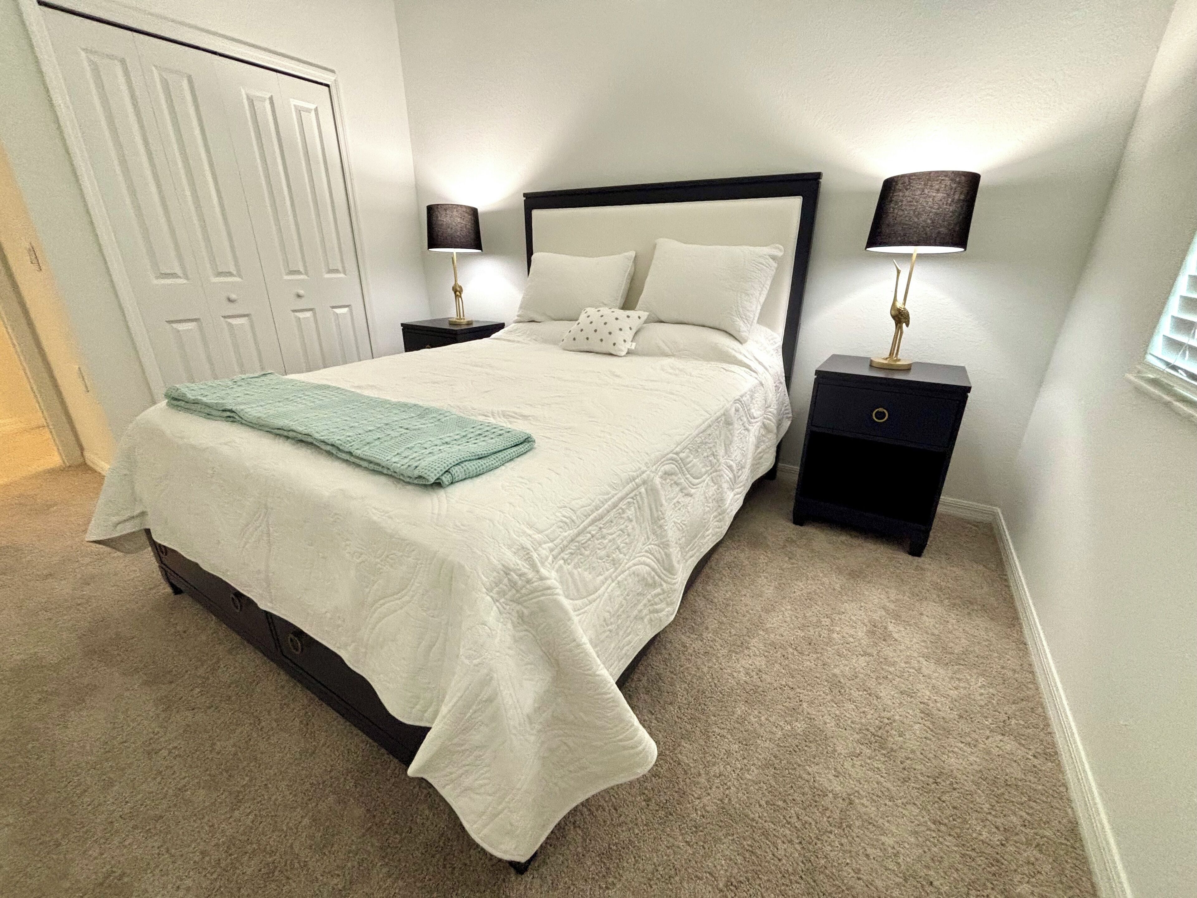 2 bedrooms, iron/ironing board, WiFi, bed sheets