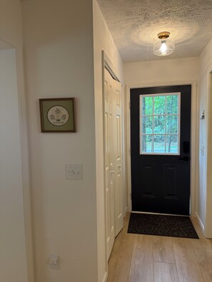 Interior - The Nook in Kilmarnock Va 3 bedroom (Kilmarnock)