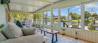 Canal-front home at Shell Point. Relax. Fish. Explore. Swim. Amazing Sunsets!