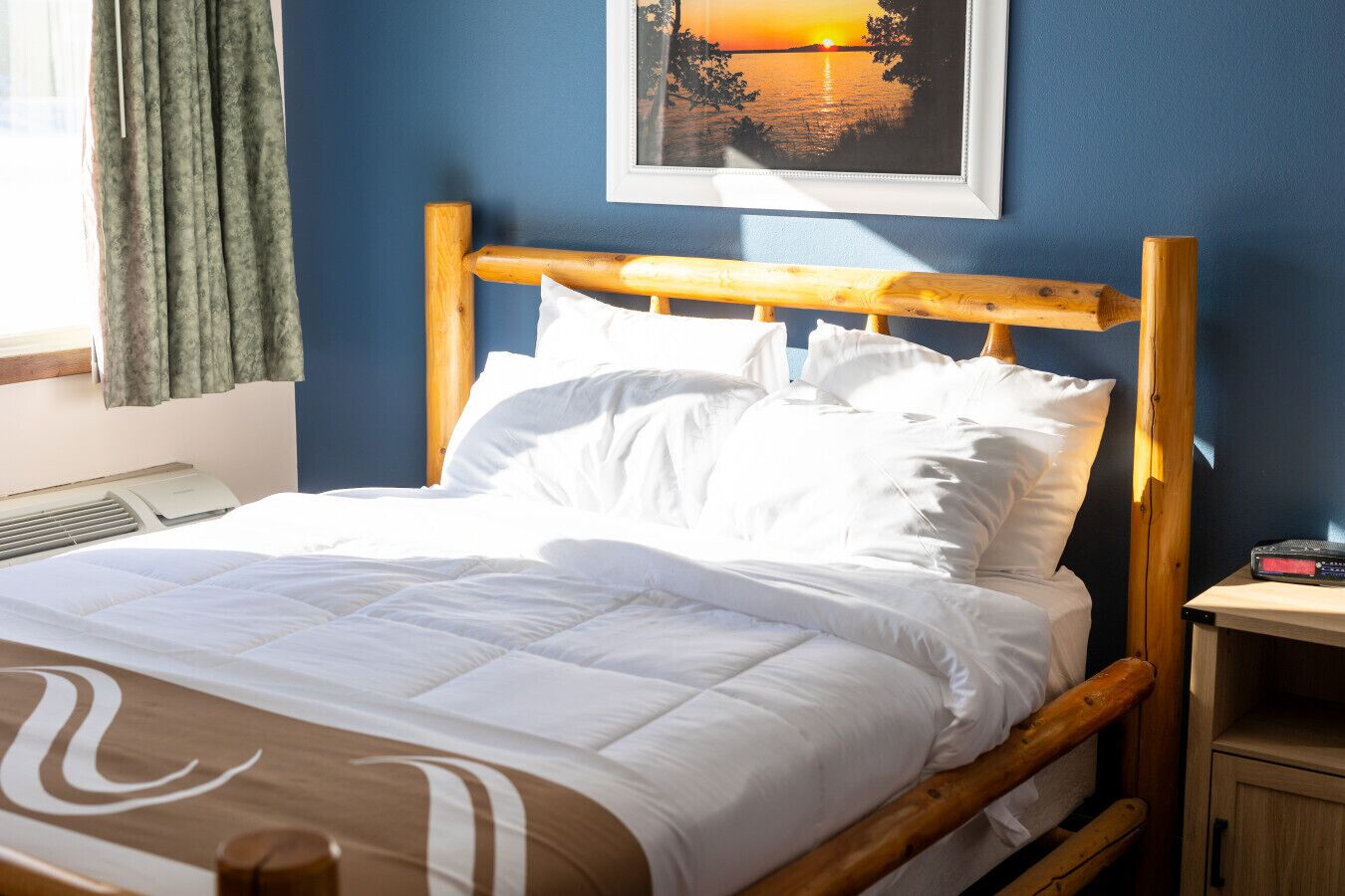 1  多间卧室、办公桌、熨斗/熨衣板、WiFi