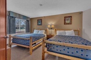 Desk, iron/ironing board, WiFi - Nisswa Hotel & Suites – 2 Bedroom King + Double Queen #118 (Nisswa)