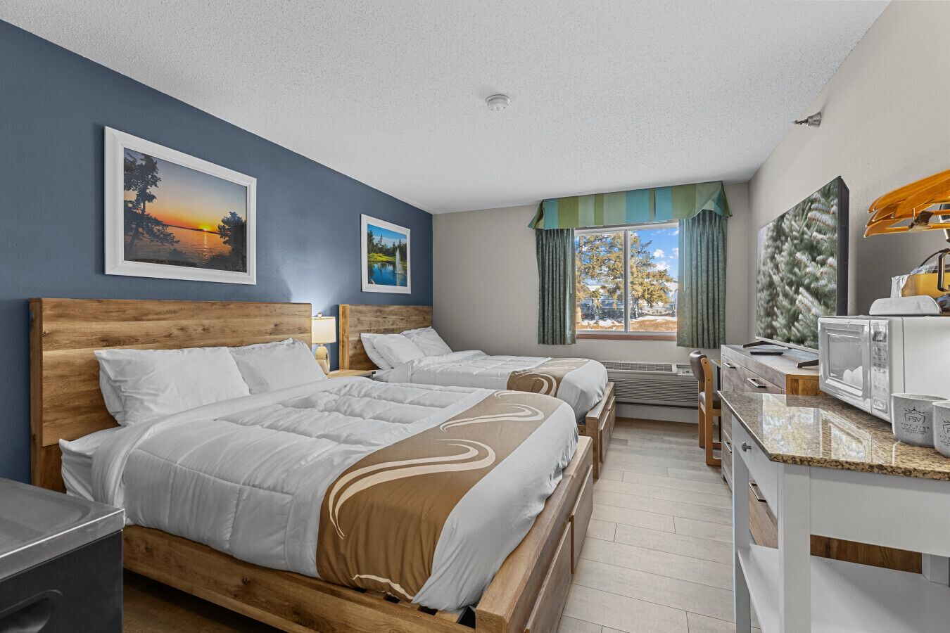 Iron/ironing board, travel crib, WiFi