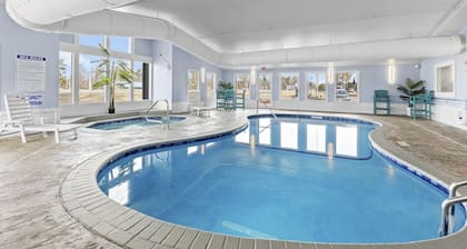 Nisswa Hotel & Suites – Gull Lake King with Kitchenette