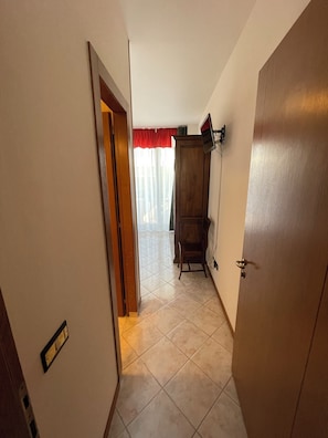 Room, Balcony | Free WiFi