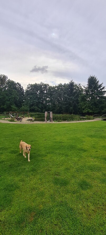 Glamping in a heated camping barrel at Leo's Farm