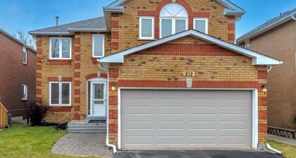 Comfy & Spacious 4BR Family Home w/ Patio Made for You! 10 min walk to Hospital