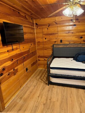 3 chambres, fer et planche Ă repasser, Wi-Fi, literie fournie