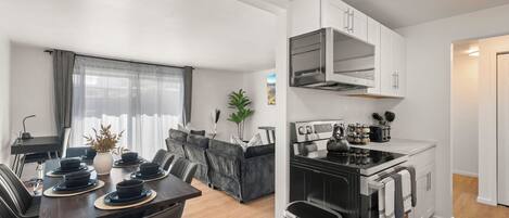 Microwave, oven, stovetop, dishwasher