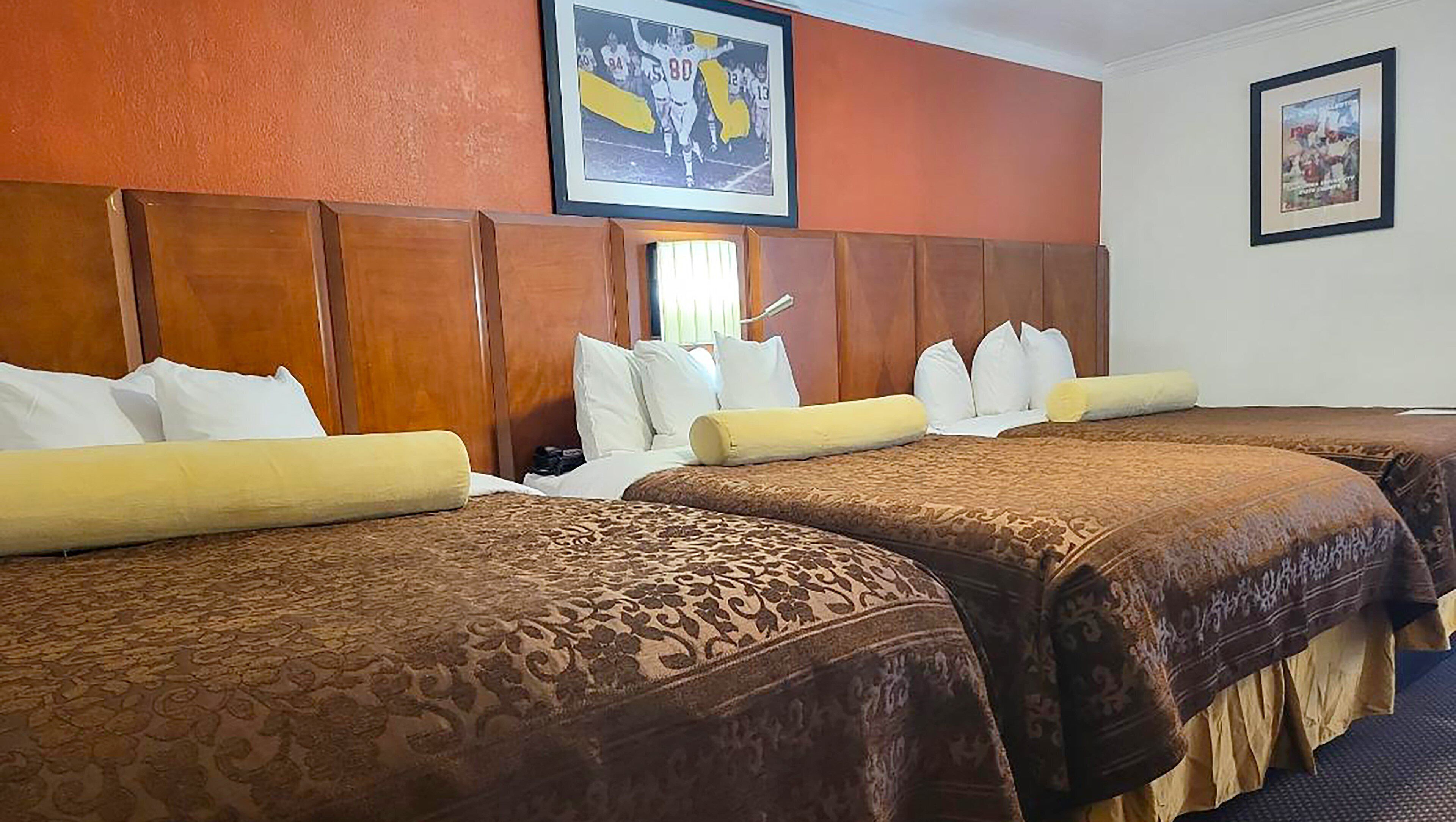 Deluxe Triple Room, Multiple Beds, Non Smoking