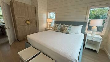 Iron/ironing board, internet, bed sheets