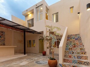 شرفة/رواق