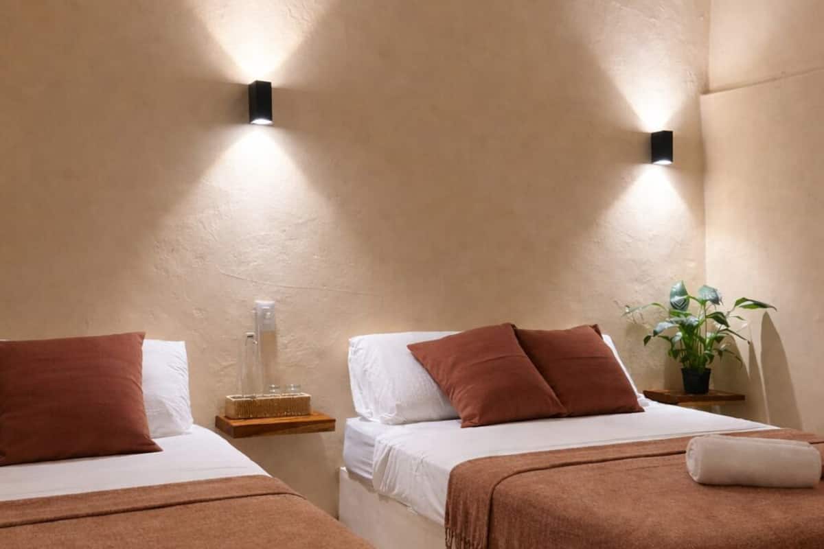 Chambre Standard, patio, vue sur la piscine | Accès au Wi-Fi (inclus)