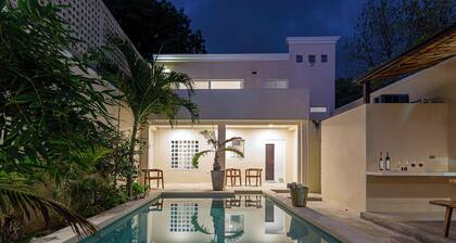 ALUNA HOTEL BOUTIQUE