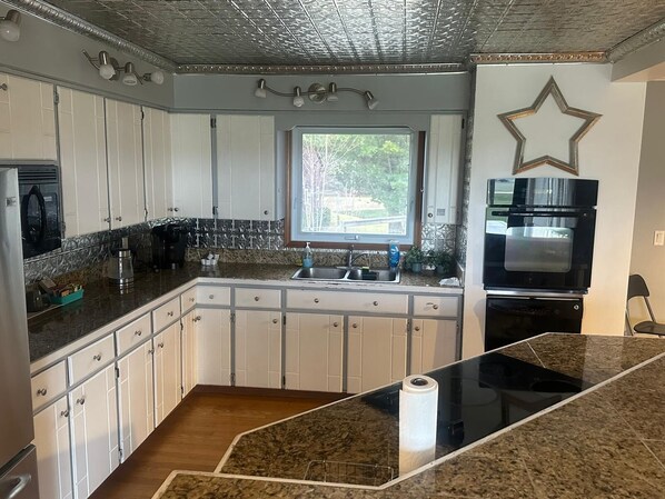 Fridge, microwave, oven, stovetop - Grand Bend Cottage. Private 26 acres of magical landscape & exclusive pond. (Dashwood)