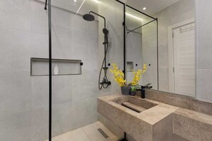 Luxury Apartment | Bathroom - ALSAWAH Spacious Garden Apartment in 9th District Sheikh Zayed (Sheikh Zayed City)