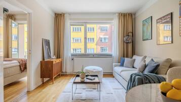 1 chambre, fer et planche Ă repasser, Wi-Fi, draps fournis