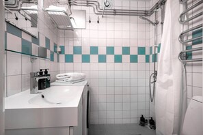 Suihku, hiustenkuivaaja